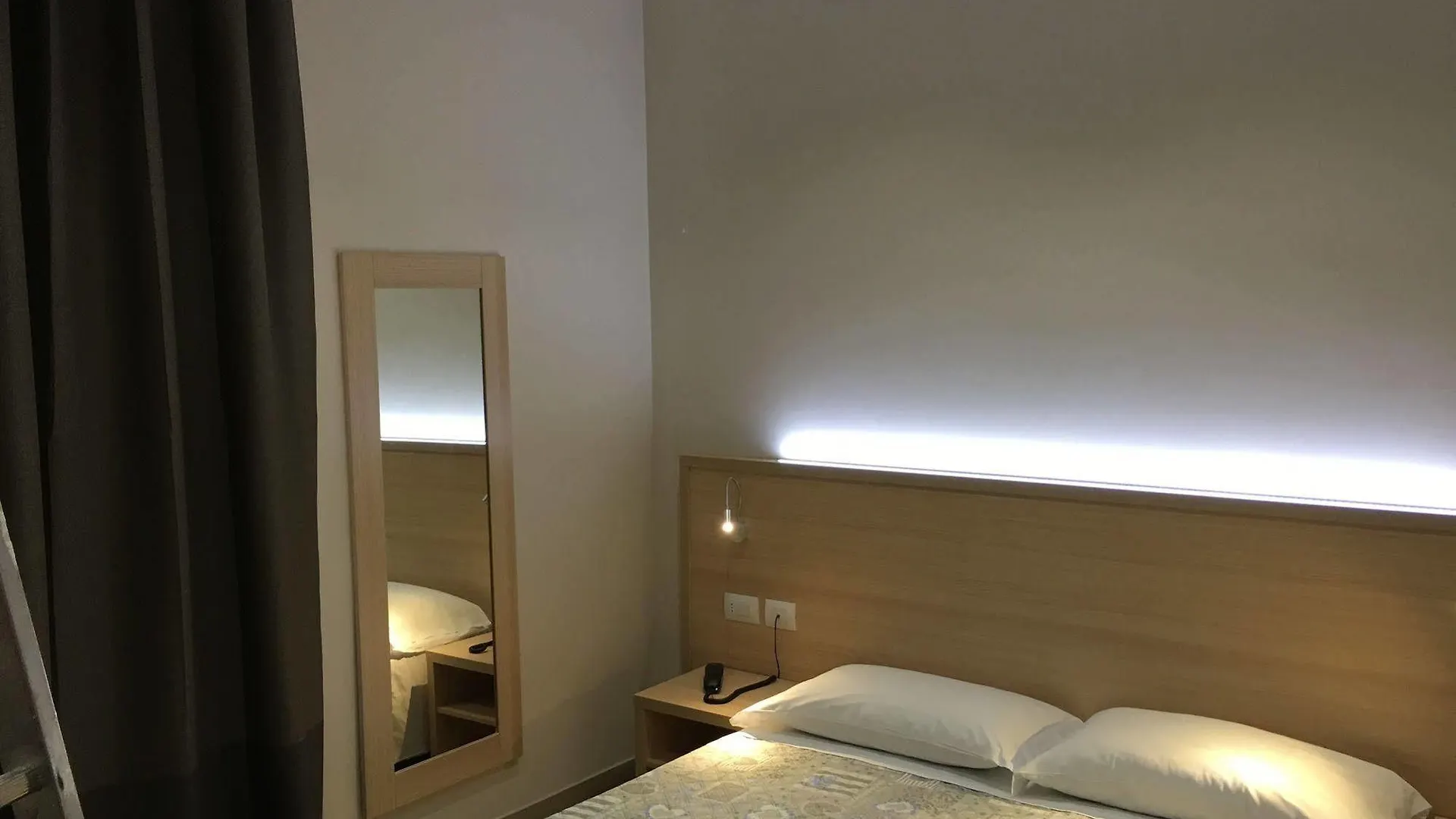 Hotel San Biagio Mediolan
