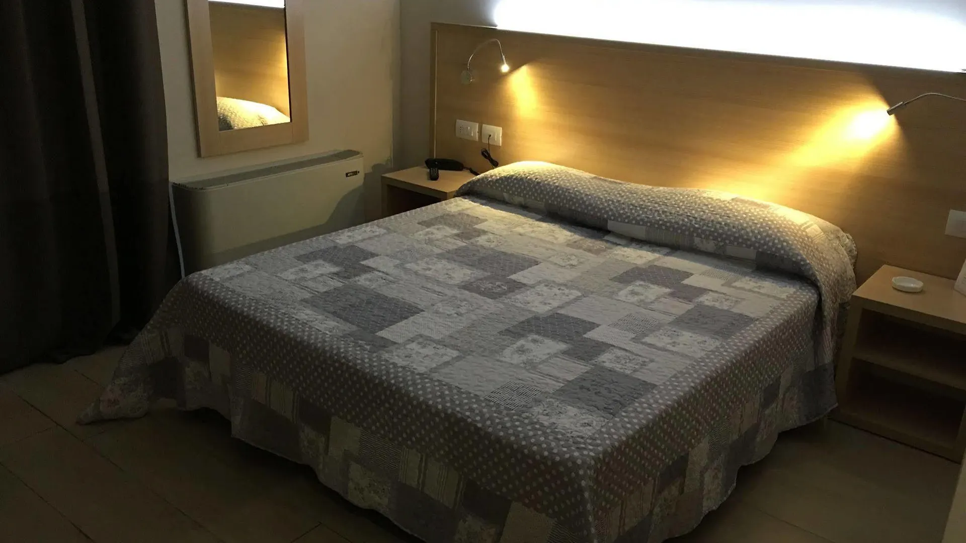 Hotel San Biagio Mediolan